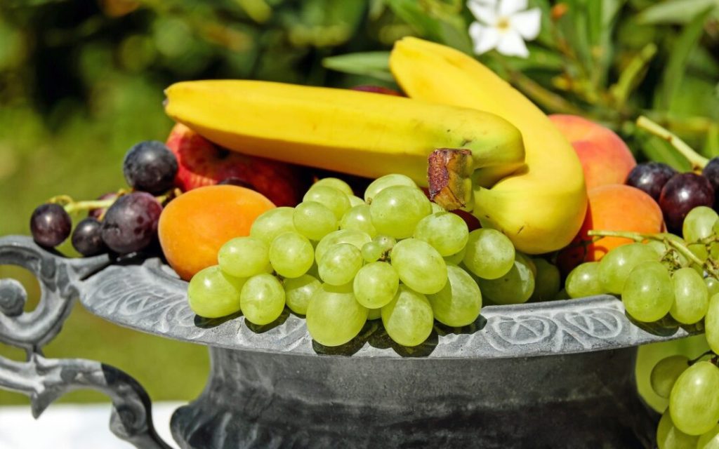 THE BENEFITS OF FRUIT DELIVERY TO OFFICES